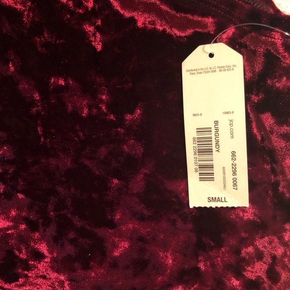 Velvet Top - Picture 5 of 5